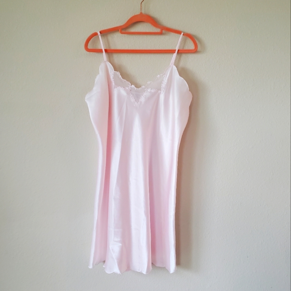 Vintage Erika Taylor Intimates Slip nightgown